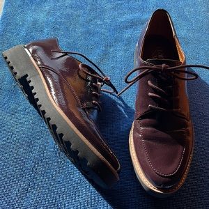 Franco Sarto oxfords, slight platform Patent burgundy color goes with so much!